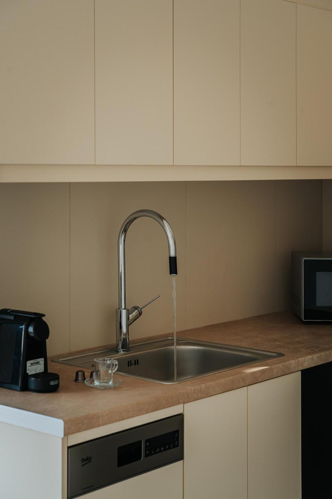 Ponte Suites Andírrion Екстериор снимка