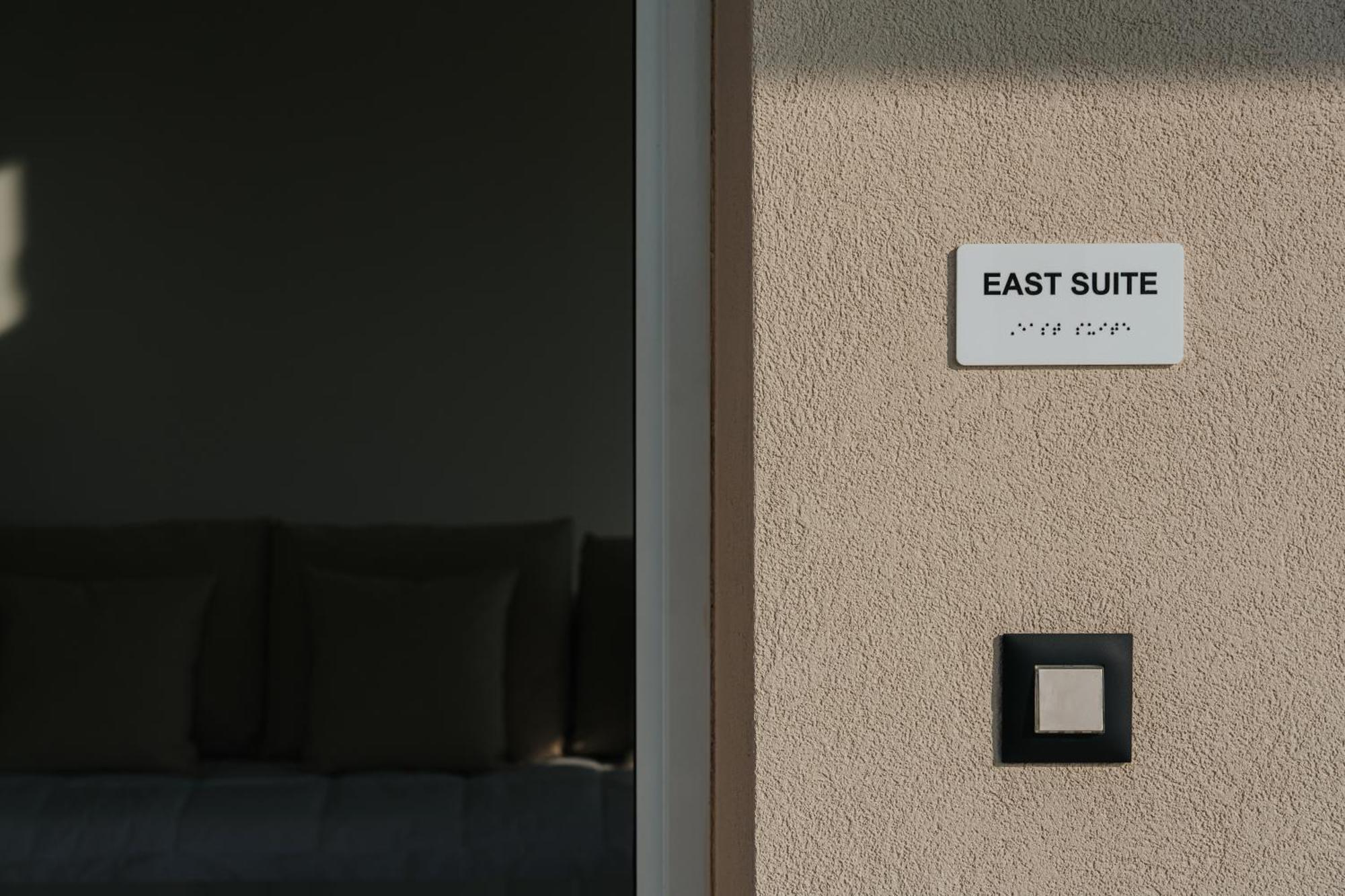 Ponte Suites Andírrion Екстериор снимка