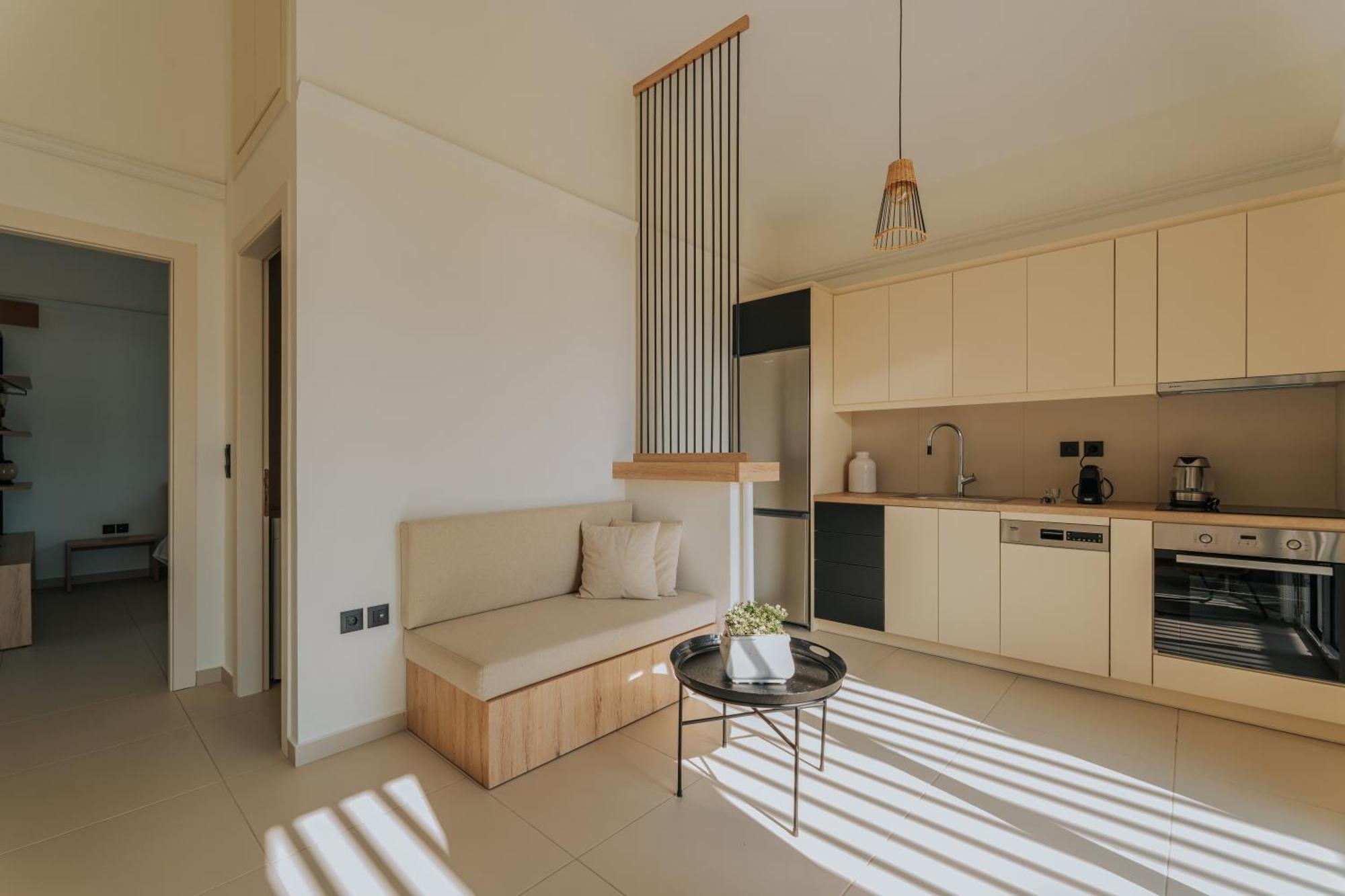 Ponte Suites Andírrion Екстериор снимка