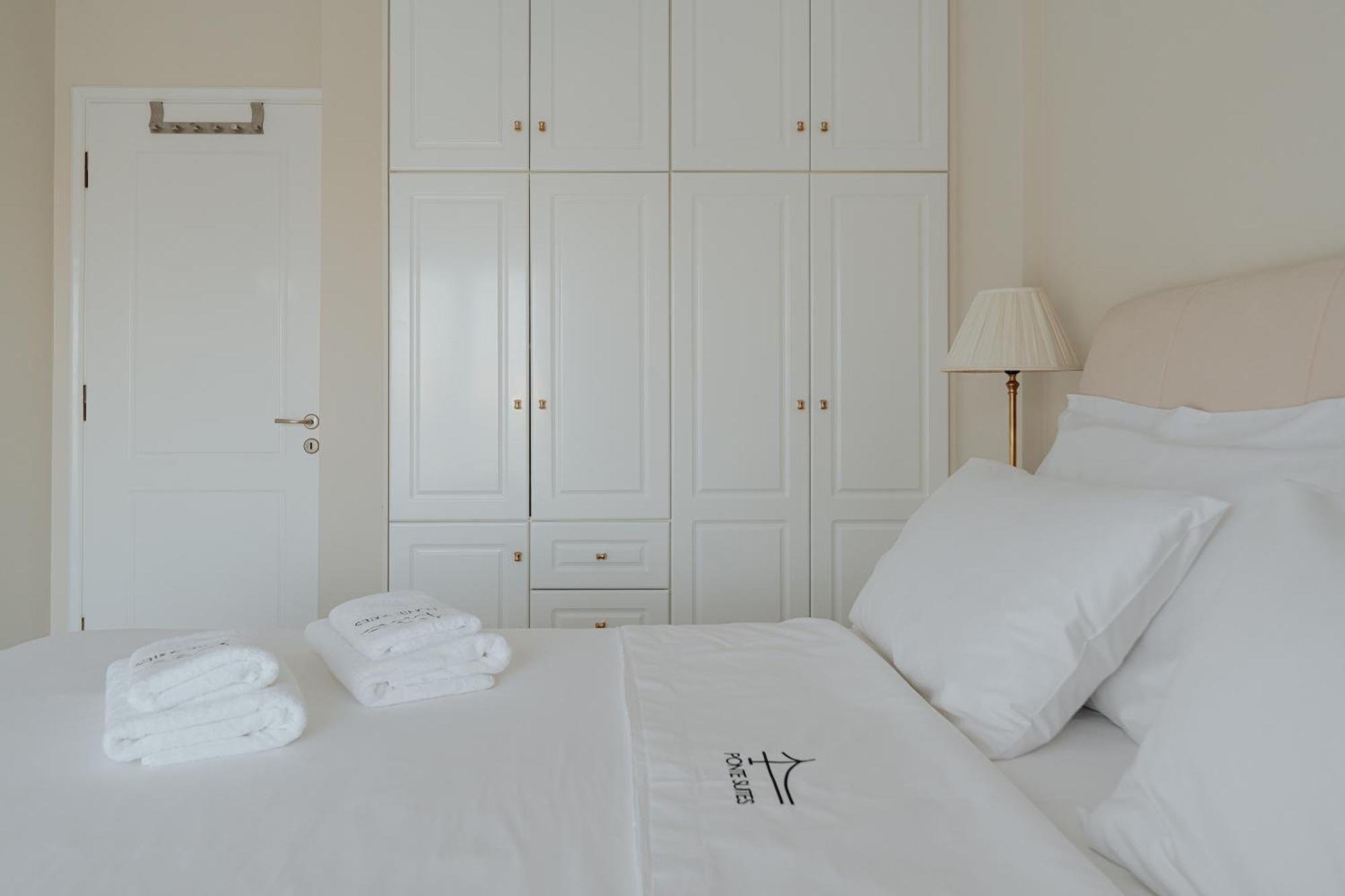 Ponte Suites Andírrion Екстериор снимка